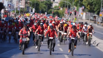 Burhanettin Duran: 15 Temmuz'u unutmayacak, unutturmayacağız