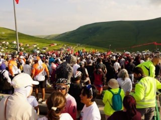 Ardahan'da Atatürk silüetine bulut engeli