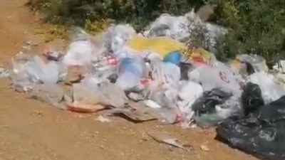 Bolu'da göle balık tutmaya giden vatandaş poşet poşet çöp topladı