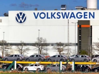 Volkswagen'den acil küçülme planı: Otomobillerin yarısına veda edecek