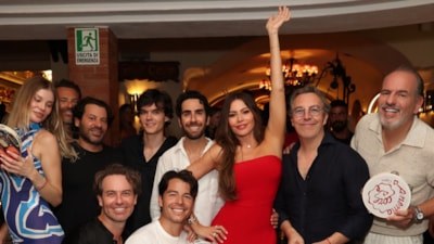 54 yaşındaki Sofia Vergara'dan bikinili poz! Görenler gözlerine inanamadı