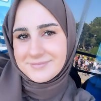 Adile Topçu