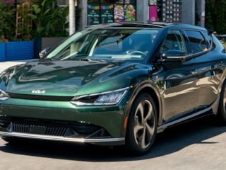 Hyundai ve Kia'dan acil uyarı: Arabanızı evlerin yakınına park etmeyin
