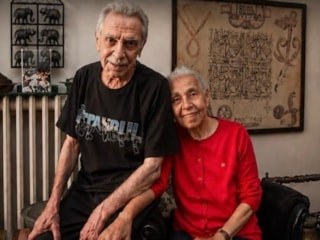 Aydemir Akbaş'ın eşi Beyhan Benek Akbaş hayatını kaybetti