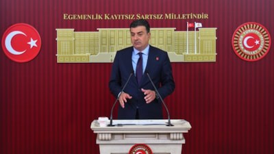 Özgür Özel destekçileri CHP'ye çağrı heyeti atanması için yarın mahkemeye başvuracak