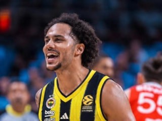 Fenerbahçe, Shane Larkin'i kadrosuna kattı