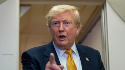 Donald Trump: Hürmüz Boğazı'nı ele geçiriyoruz