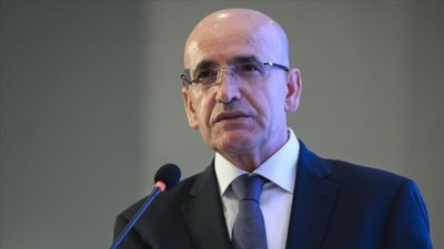 Mehmet Şimşek: Cari açığın sürdürülebilirliği ekonomiye direnç kazandırıyor