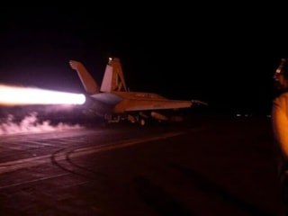 ABD: İran'a karşı art arda üçüncü gece de hava saldırıları başladı