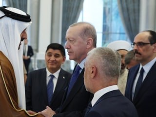 Cumhurbaşkanı Erdoğan taziye ziyareti için Katar'da