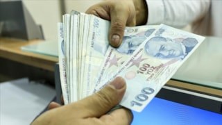 En düşük emekli aylığının artırılmasını da içeren kanun teklifi komisyondan geçti