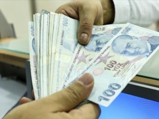 En düşük emekli aylığının artırılmasını da içeren kanun teklifi komisyondan geçti
