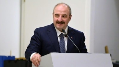 Mustafa Varank'tan Hüseyin Çelik'e tepki: FETÖ postacılığı yaptı, bizi tehdit etti