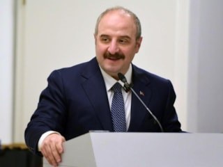 Mustafa Varank'tan Hüseyin Çelik'e tepki: FETÖ postacılığı yaptı, bizi tehdit etti