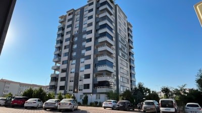 Gaziantep'te asansöre sıkışan yaşlı kadın öldü