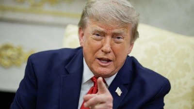 Donald Trump: İran masaya oturmazsa tüm enerji santrallerini yıkacağız