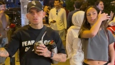 Lucas Torreira kız arkadaşıyla görüntülendi