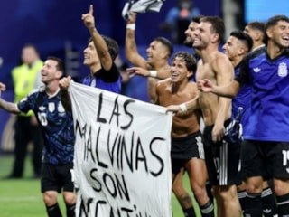 İngiltere'de 5 Arjantinli futbolcunun çalışma izninin iptali için kampanya başladı