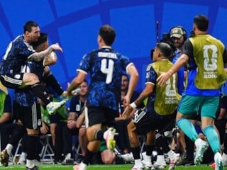 İngiltere'nin Messi için aldığı önlemler tutmadı: Arjantinli oyuncular Pickford’ın gizli su şişesi buldu!