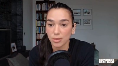 Dua Lipa'dan Arnavutluk'taki tatil köyü protestolarına destek