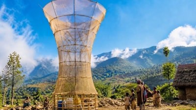 Bambu kuleler kuraklığa çare oldu: Havadan su üretiyor