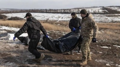 Ukrayna, 501 askerin cenazesini Rusya'dan teslim aldığını duyurdu
