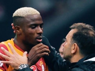 Okan Buruk duyurdu: Victor Osimhen de yeni seçeceğimiz kaptanlar arasında