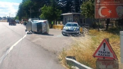 Amasya'da kamyonla çarpışan otomobil takla attı: 1 çocuk öldü