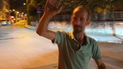 Bursa'da yasal sınırın 20 katı alkollü çıkan bisikletli, gazetecilere şarkı söyledi