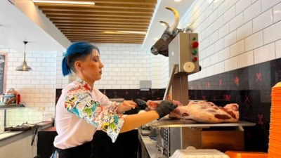 Ankara'da bir kadın kasapta işe girince veganlığı bıraktı