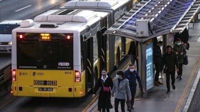 İstanbul'da toplu ulaşıma yüzde 10 zam yapıldı
