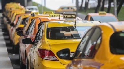 İstanbul'da ulaşıma bir zam daha: Taksilerde de tarifeler değişti