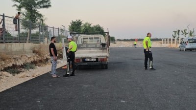 Şanlıurfa'da amcasının kamyonetinin altında kaldı