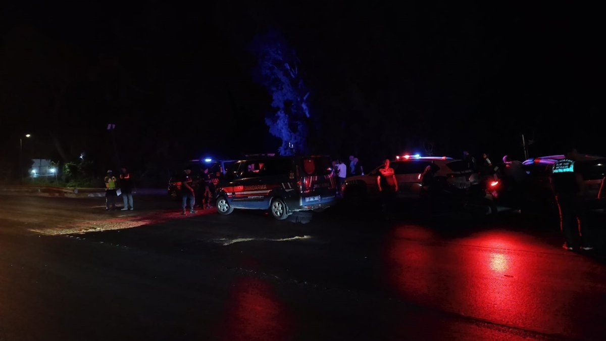 Antalya'da otomobilin çarptığı yaya hayatını kaybetti