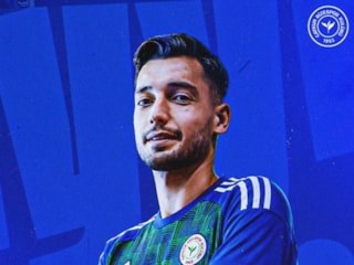 Tayyip Talha Sanuç, Beşiktaş'tan ayrıldı: Rizespor'a imza attı