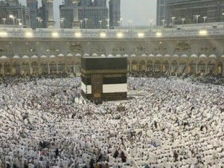 Suudi Arabistan'dan çok girişli umre vizesi açıklaması
