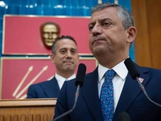 Özgür Özel CHP'ye veda konuşması yaptı
