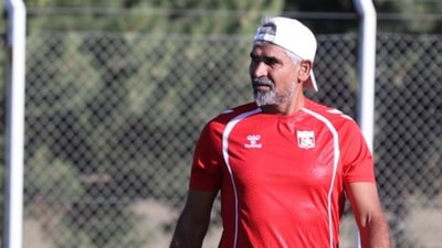 İsmet Taşdemir: Allah'a çok şükür ağlayacak bir durumumuz yok