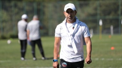 Ahmet Cingöz: Transfer yapamıyor değiliz, doğru oyuncuyu seçiyoruz