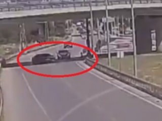 Amasya'da kavşağı kaçıran sürücü faciaya neden oldu: 4 yaralı
