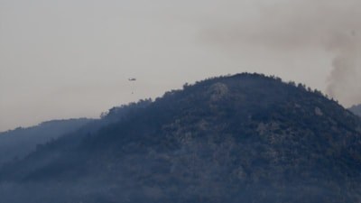 Fethiye'deki orman yangınına müdahale sürüyor