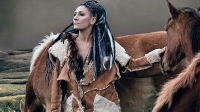 10 yıldır köydeydi; Özlem Tekin'e servet teklif edildi! "Sahnelere dön"
