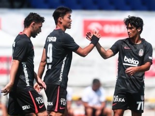 Beşiktaş - Midtjylland maçının ilk 11'leri
