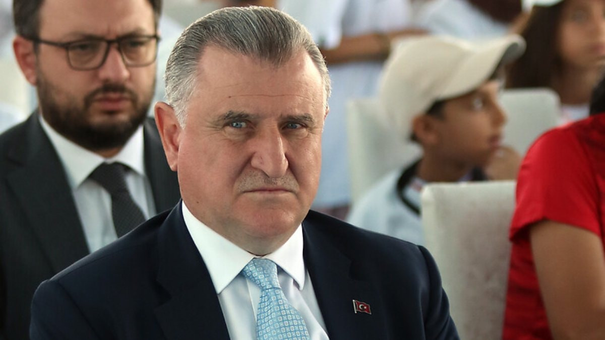 Gençlik ve Spor Bakanı Bak'tan Futbolun Marka Değeri Vurgusu