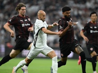 Beşiktaş - Midtjylland - CANLI SKOR