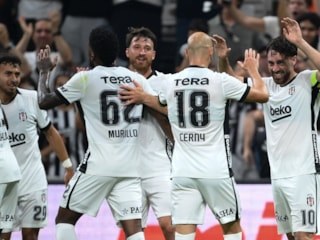 Beşiktaş - Midtjylland - CANLI SKOR