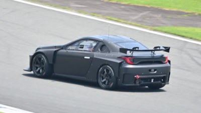 Pistte görüntülenen gizemli otomobil heyecan yarattı: Toyota Celica geri mi dönüyor?