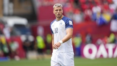 Fenerbahçe, Ermedin Demirovic ile ilgileniyor