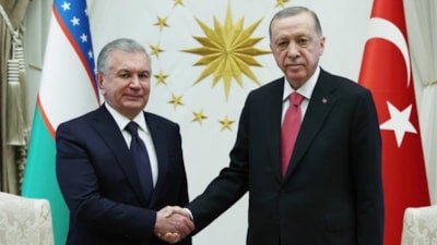Cumhurbaşkanı Erdoğan, Özbekistanlı mevkidaşıyla telefonda görüştü