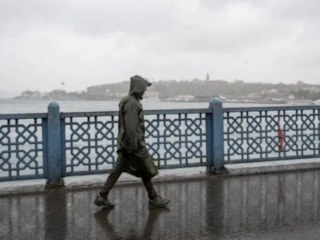 Meteorolojiden sağanak alarmı: 22 ile sarı, 13 ile turuncu uyarı